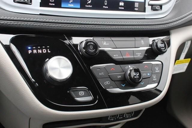 2022 Chrysler Pacifica Hybrid PACIFICA HYBRID TOURING L