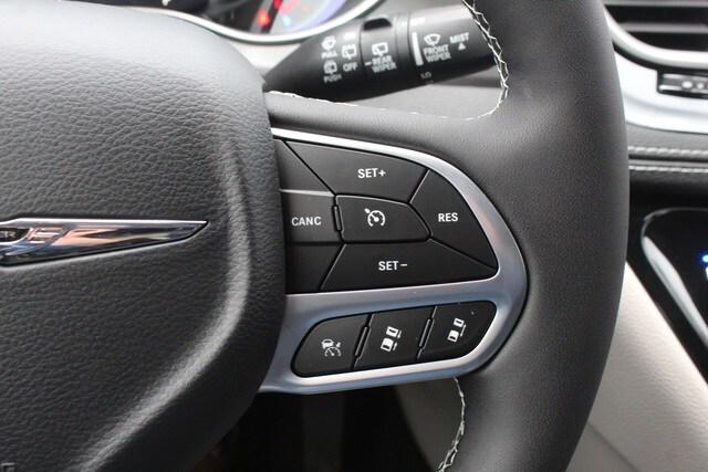 2022 Chrysler Pacifica Hybrid PACIFICA HYBRID TOURING L