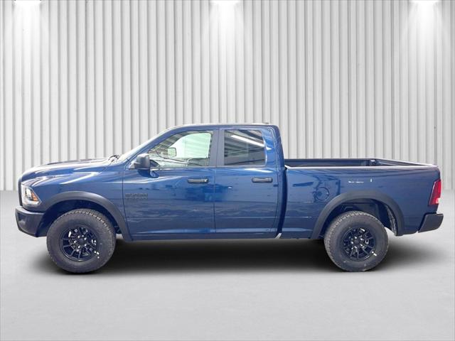 2022 RAM Ram 1500 Classic RAM 1500 CLASSIC WARLOCK QUAD CAB 4X4 64 BOX