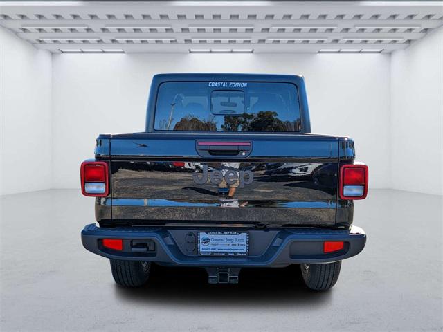 2023 Gladiator SPORT S 4wd 11