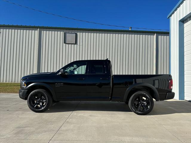 2022 RAM Ram 1500 Classic RAM 1500 CLASSIC WARLOCK QUAD CAB 4X4 64 BOX