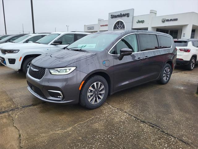 2022 Chrysler Pacifica Hybrid PACIFICA HYBRID TOURING L