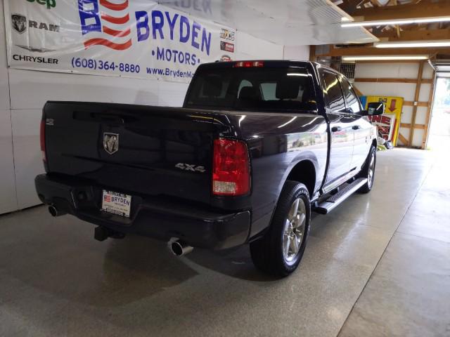 2019 RAM 1500 Classic Express Crew Cab 4x4 57 Box 2019 RAM 1500 Classic Express Crew Cab 4x4 57 Box