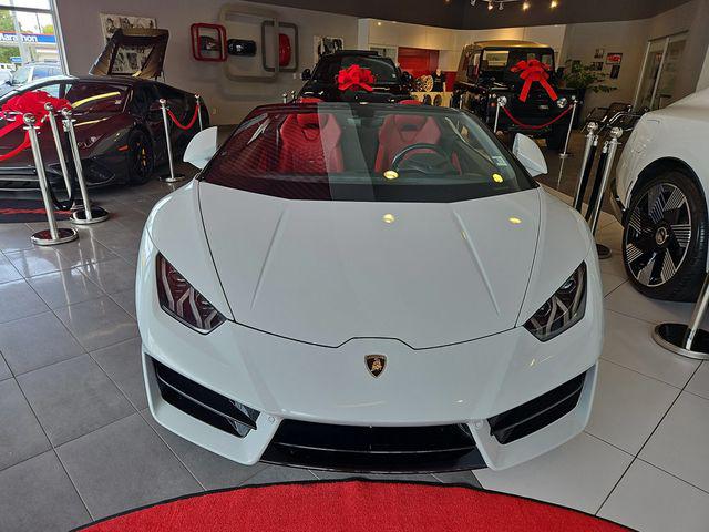 2018 Lamborghini Huracan LP580-2S 2018 Lamborghini Huracan LP580-2S