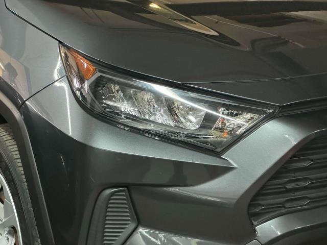 2020 Toyota RAV4 LE [6]