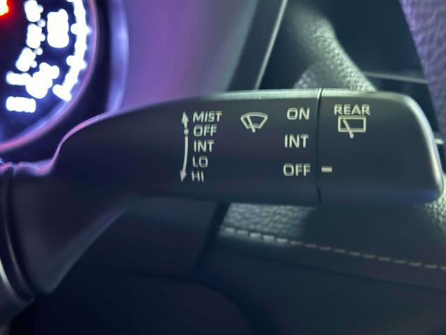 2020 Toyota RAV4 LE [19]