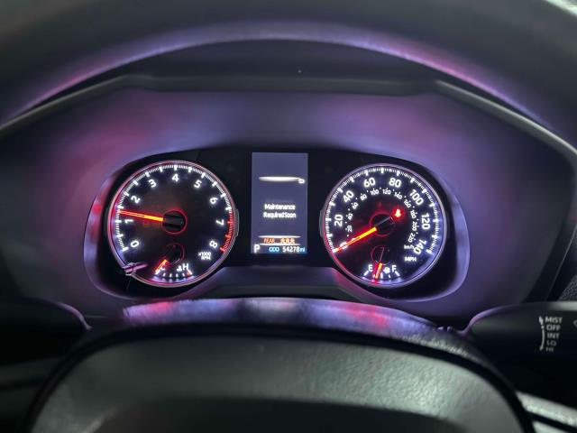 2020 Toyota RAV4 LE [21]