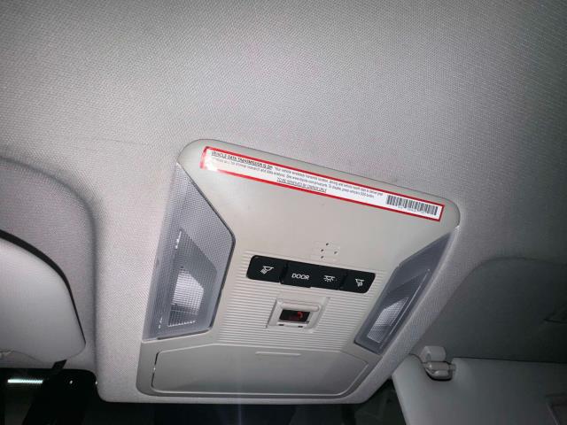 2020 Toyota RAV4 LE [26]