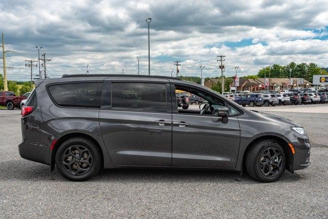 2021 Chrysler Pacifica Hybrid Touring