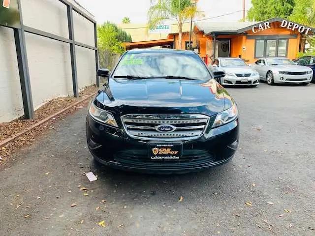 2011 Ford Taurus SEL