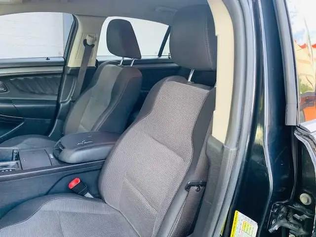 2011 Ford Taurus SEL