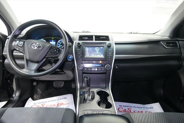 2017 Toyota Camry LE