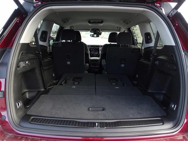 2023 Jeep Grand Cherokee GRAND CHEROKEE L LAREDO 4X4