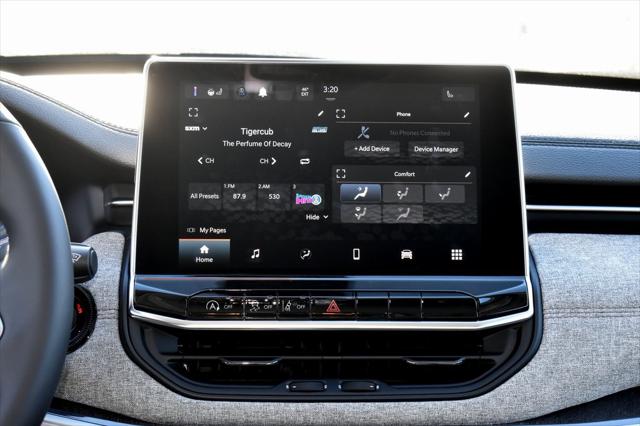 2022 Jeep Compass COMPASS LATITUDE LUX 4X4