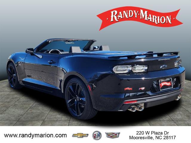 2023 Chevrolet Camaro RWD Convertible 2LT