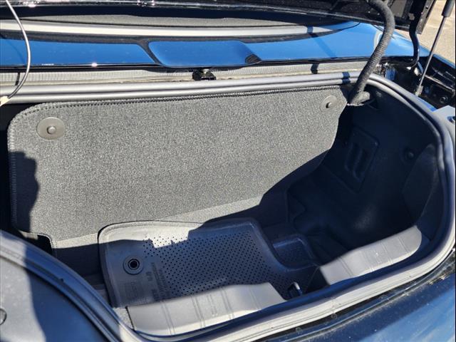 2023 Chevrolet Camaro RWD Convertible 2LT