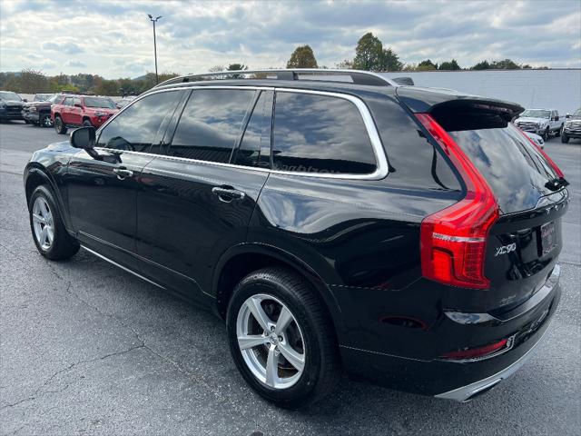2016 Volvo XC90 T5 Momentum