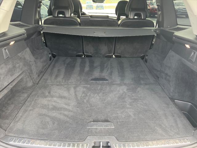 2016 Volvo XC90 T5 Momentum