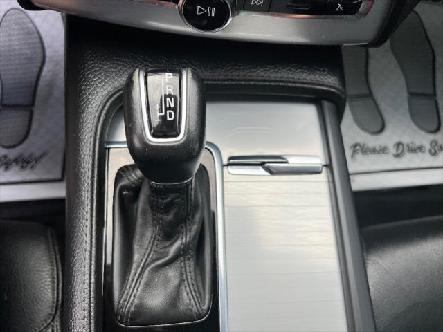 2016 Volvo XC90 T5 Momentum