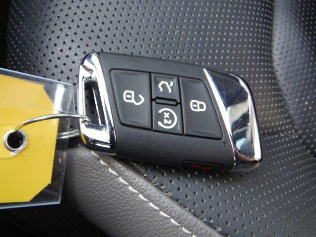 2021 Volkswagen Atlas Cross Sport 3.6L V6 SEL Premium R-Line