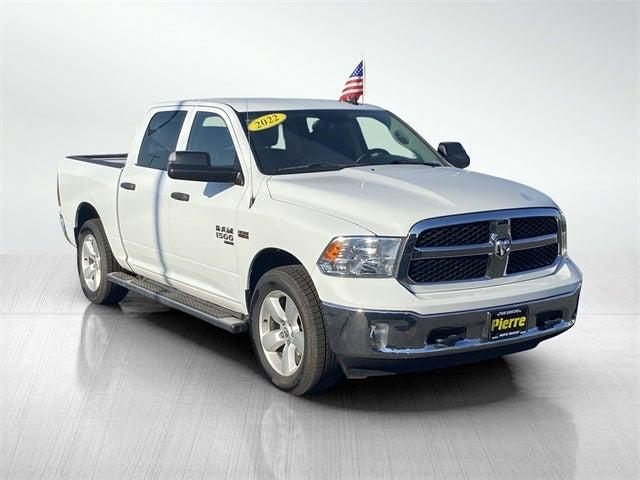 2022 RAM 1500 Classic Tradesman Crew Cab 4x4 57 Box