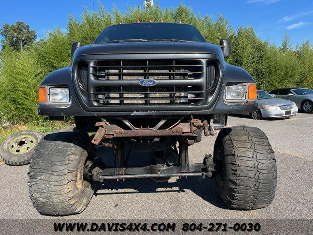 2000 Ford F-650 XLT