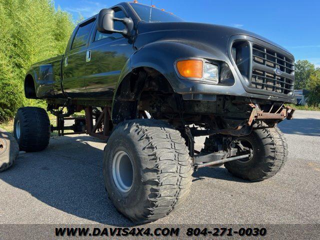 2000 Ford F-650 XLT