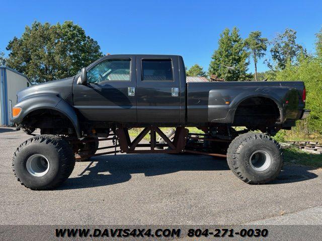 2000 Ford F-650 XLT