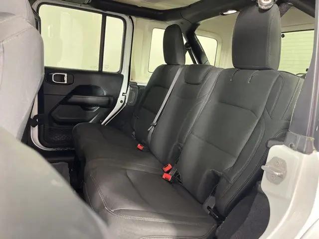 2019 Jeep Wrangler Unlimited Sahara 4x4