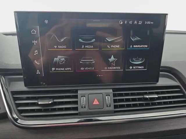 2022 Audi Q5 Premium Plus 40 TFSI quattro S tronic