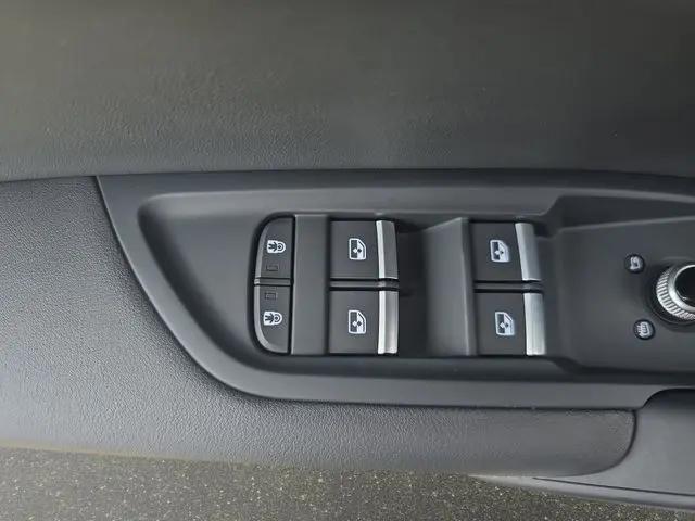 2022 Audi Q5 Premium Plus 40 TFSI quattro S tronic