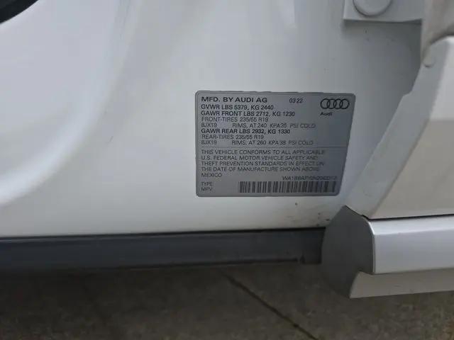 2022 Audi Q5 Premium Plus 40 TFSI quattro S tronic