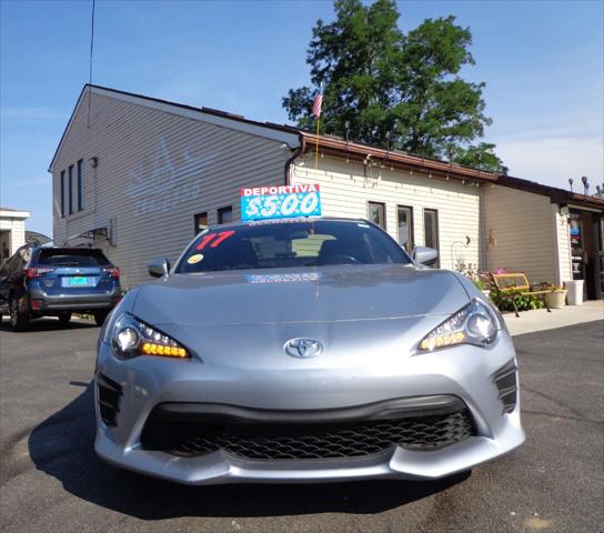 2017 Toyota 86 Base 2dr Coupe 6A for sale in Waukegan, IL