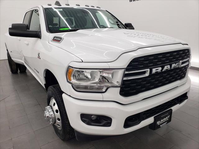 2022 RAM 3500 Big Horn Crew Cab 4x4 8 Box 2022 RAM 3500 Big Horn Crew Cab 4x4 8 Box