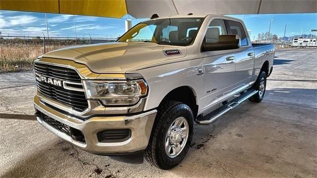 2020 RAM 2500 Big Horn Crew Cab 4X4 64 Box