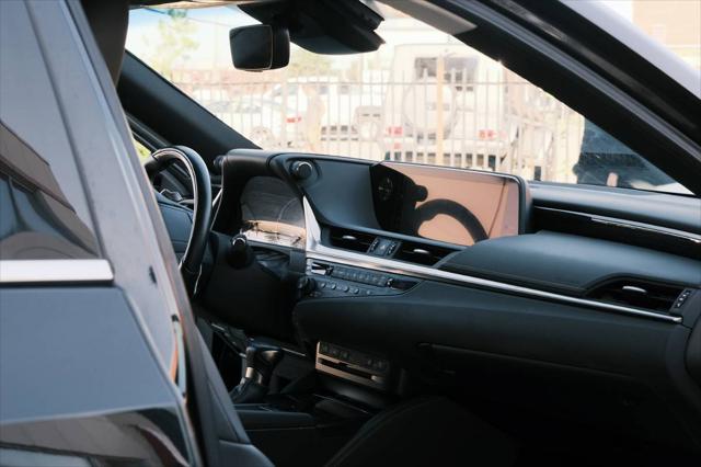 2020 Lexus ES ES 300h, 多伦多, 全款车