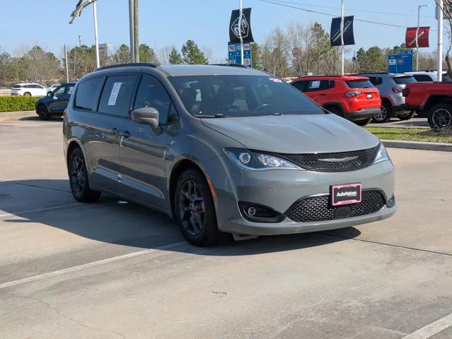 2020 Chrysler Pacifica Touring L Plus