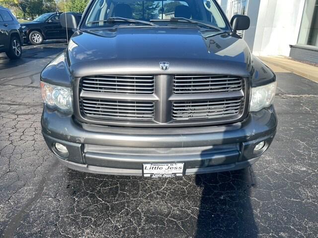 2002 Dodge Ram 1500 4dr Quad Cab 160 WB 4WD