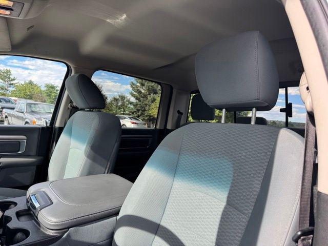 2019 Ram 1500 Classic SLT Crew Cab 4x4 57 Box