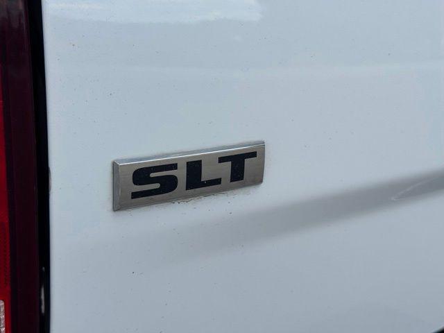 2019 Ram 1500 Classic SLT Crew Cab 4x4 57 Box