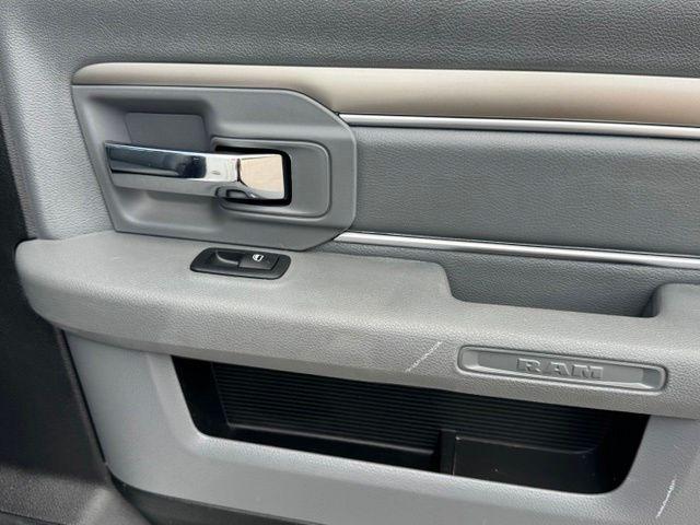 2019 Ram 1500 Classic SLT Crew Cab 4x4 57 Box