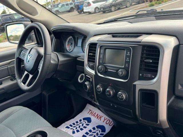 2019 Ram 1500 Classic SLT Crew Cab 4x4 57 Box