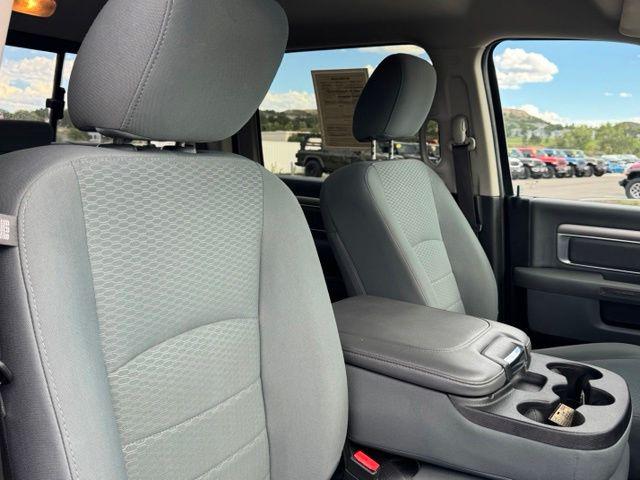 2019 Ram 1500 Classic SLT Crew Cab 4x4 57 Box