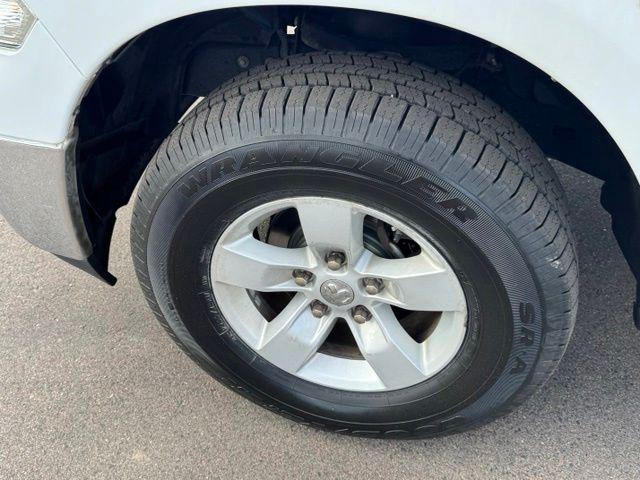 2019 Ram 1500 Classic SLT Crew Cab 4x4 57 Box