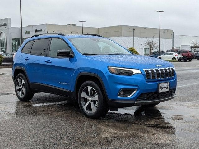 2022 Jeep Cherokee CHEROKEE LIMITED 4X4