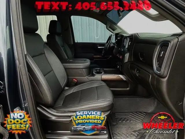 2021 Chevrolet Silverado 1500 4WD Crew Cab Short Bed RST