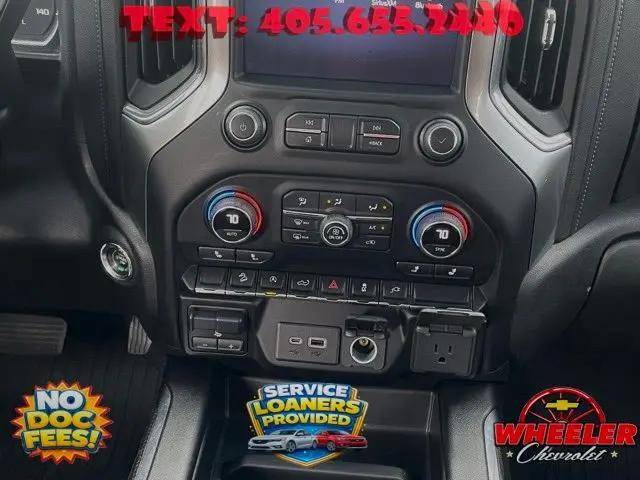 2021 Chevrolet Silverado 1500 4WD Crew Cab Short Bed RST