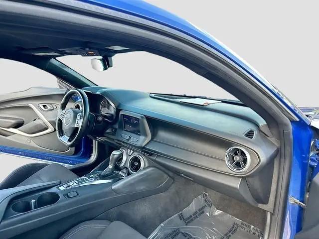 2020 Chevrolet Camaro RWD Coupe 1LT