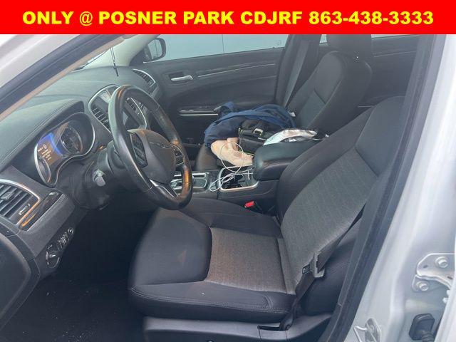 2022 Chrysler 300 Touring