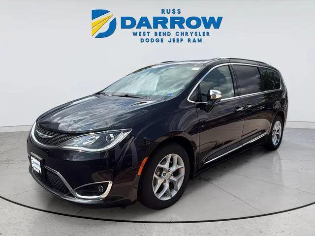 2020 Chrysler Pacifica Limited for sale in West Bend, WI